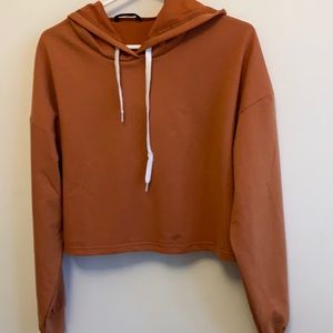 Cropped terra cotta hoodie with butterfly SHEIN